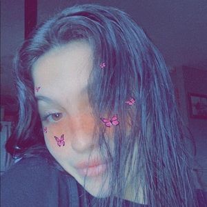 Meet your Posher, Melanie